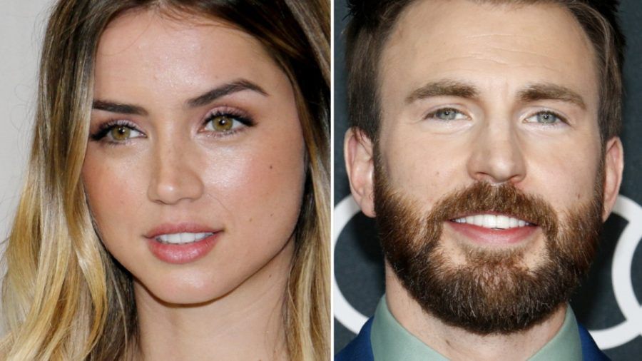 Ana de Armas ignoriert in der neuen Komödie "Ghosted" Textnachrichten von Chris Evans. (lau/spot)