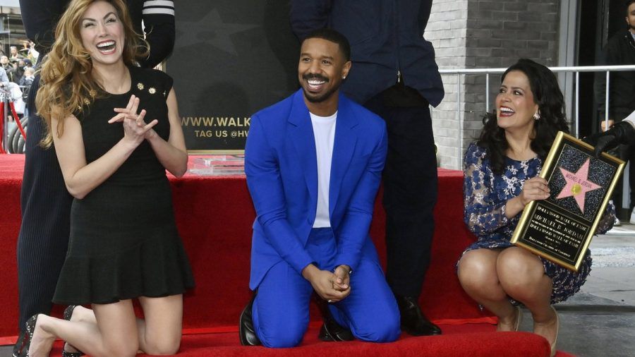 Michael B. Jordan enthüllt seinen Stern auf dem Walk of Fame. (ili/spot)