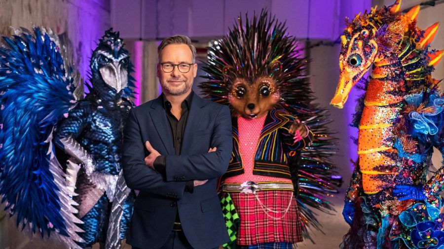 "The Masked Singer" mit Matthias Opdenhövel kehrt zurück. (jom/spot)