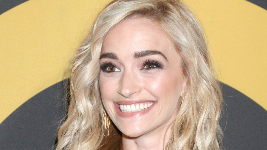 Brianne Howey ist schwanger. (jom/spot)