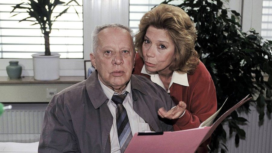 Heinz Baumann neben Evelyn Hamann in "Adelheid und ihre Mörder". (wue/spot)