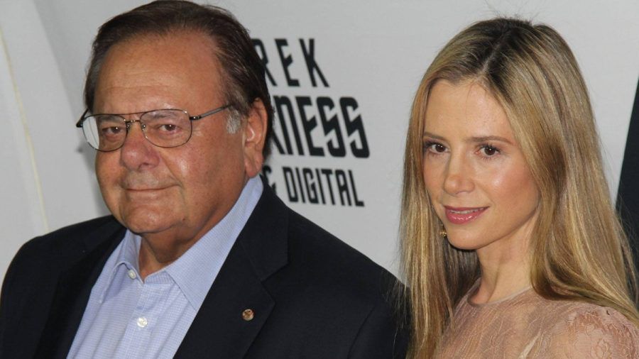 Mira Sorvino mit ihrem Vater Paul im Jahr 2013. (wue/spot)