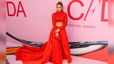 Jennifer Lopez startet um 4:45 Uhr in ihren Tag. (ili/spot)