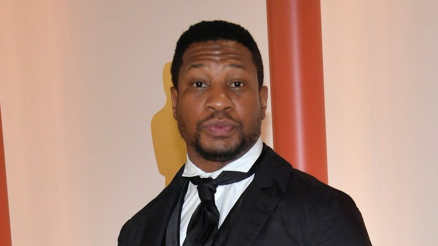 Jonathan Majors sieht sich mit schweren Anschuldigungen konfrontiert. (stk/spot)