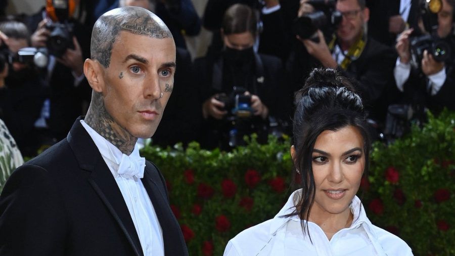 In der Reality-Doku "Til Death Do Us Part: Kourtney & Travis" geht es um die Hochzeit von Kourtney Kardashian Barker und Travis Barker. (ili/spot)