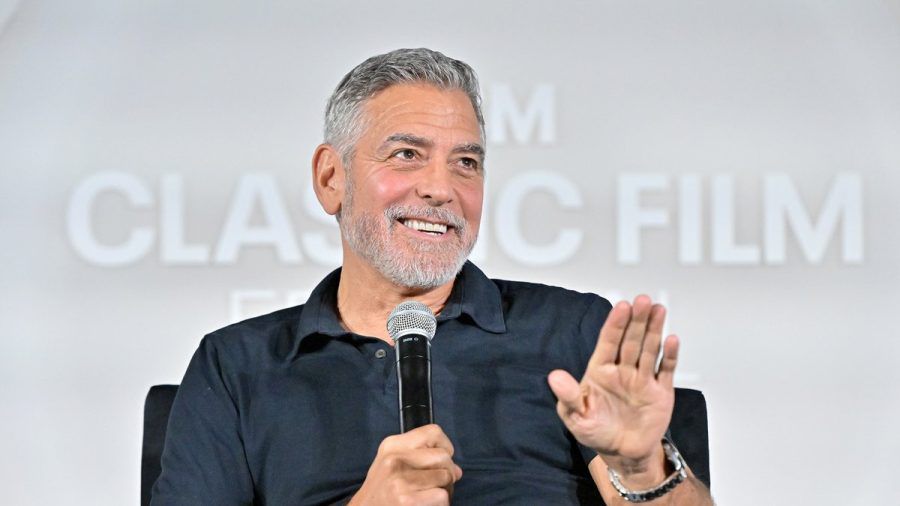 George Clooney spricht auf dem TCM Classic Film Festival über die "Ocean's"-Filmreihe. (dr/spot)