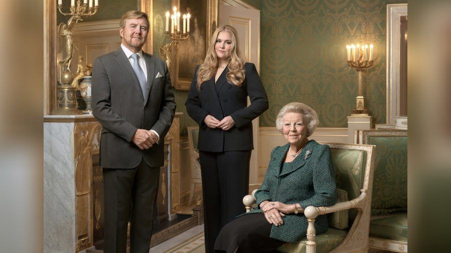 König Willem-Alexander, Prinzessin Catharina-Amalia und Prinzessin Beatrix der Niederlande im Dezember 2022. (ncz/spot)