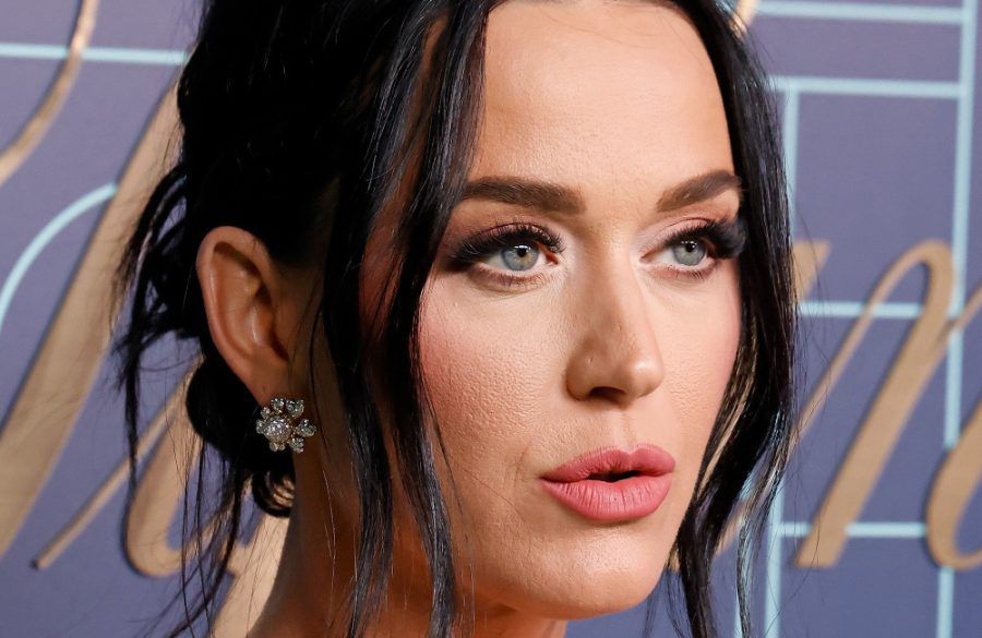 Katy Perry - April 2023 - Tiffany and Co reopening - earrings -  NYC - Getty Images BangShowbiz