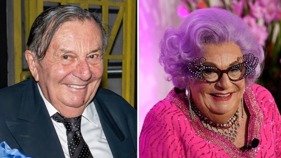 Barry Humphries links in zivil und rechts in seiner Paraderolle der Dame Edna. (dr/spot)