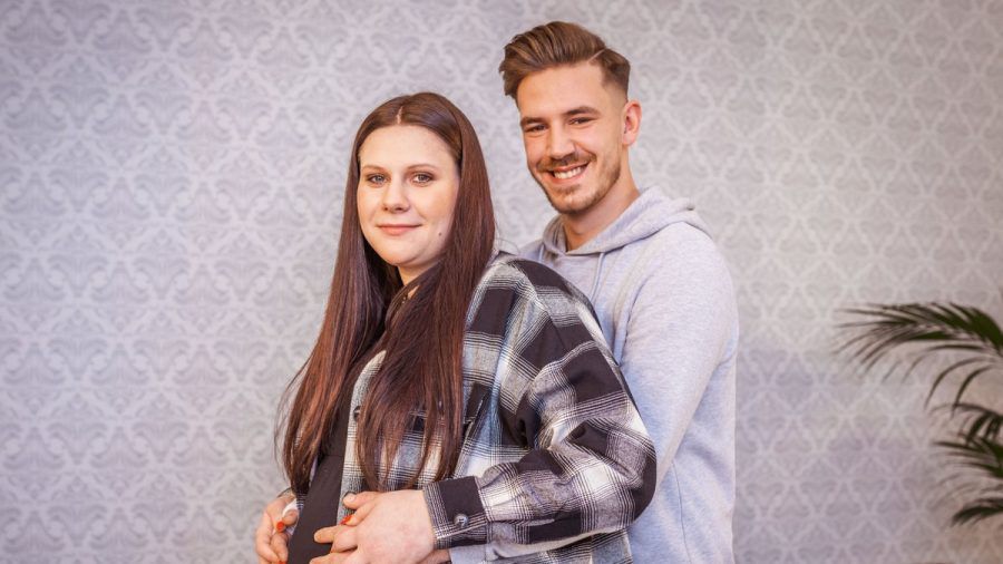 Lavinia Wollny und Tim Katzenbauer sind seit April zweifache Eltern. (ntr/spot)