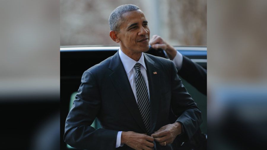 Barack Obama hat auf seiner Europareise nach Zürich und Amsterdam auch Berlin besucht. Dort traf er sich mit Angela Merkel und Olaf Scholz und trat in der Mercedes-Benz-Arena auf. (ae/spot)