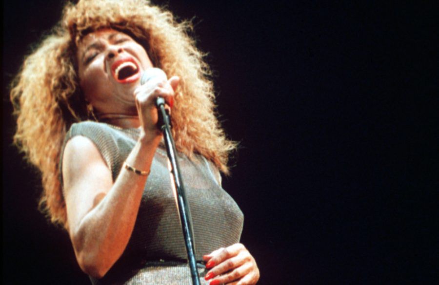 Tina Turner performing live in London - Getty - 1990 BangShowbiz