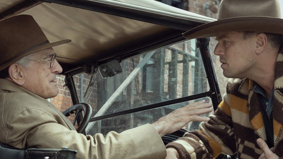 Robert De Niro (l.) und Leonardo DiCaprio in "Killers of the Flower Moon". (lau/spot)