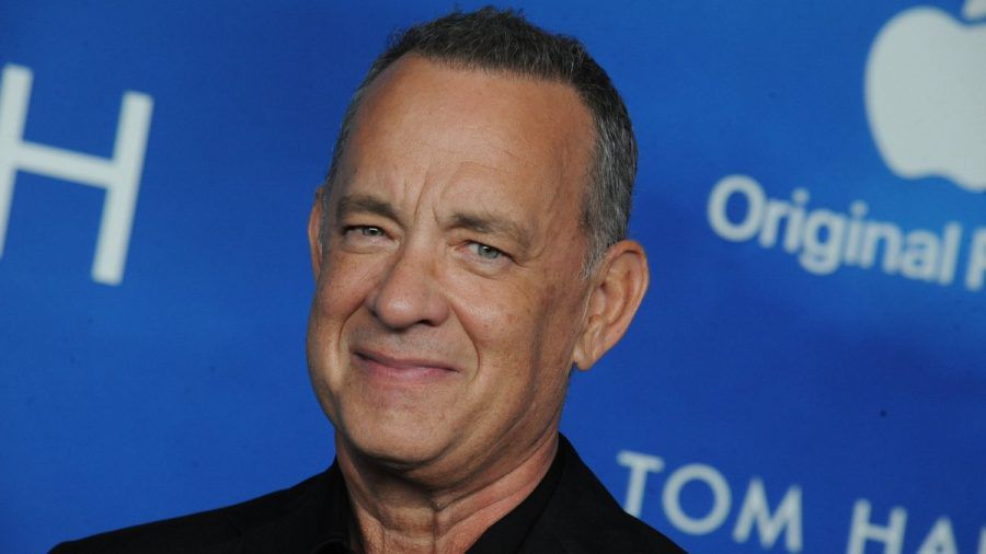 Schauspieler Tom Hanks sagt, dass er dank künstlicher Intelligenz auch nach seinem Tod noch in Filmen auftreten könne. (ae/spot)