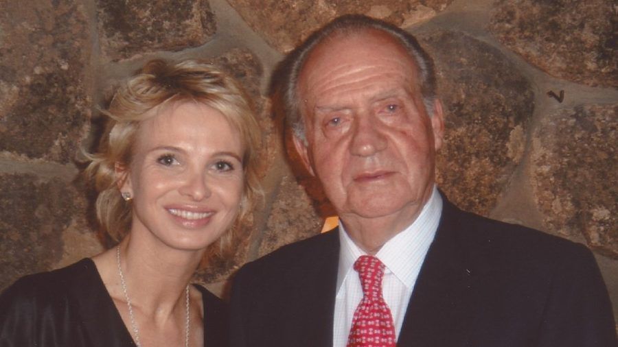 Juan Carlos mit seiner Geliebten Corinna zu Sayn-Wittgenstein. (smi/spot)