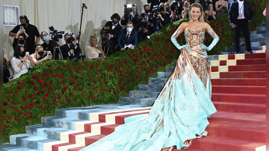 Blake Livelys Robe von der Met Gala 2022 gibt es derzeit im Londoner Kensington Palast zu begutachten. (ncz/spot)