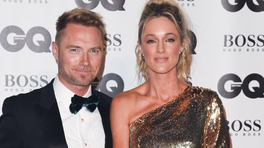 Ronan Keatings Ehefrau Storm Keating hat mit bewegenden Worten an ihren kürzlich verstorbenen Schwager erinnert. (lau/spot)