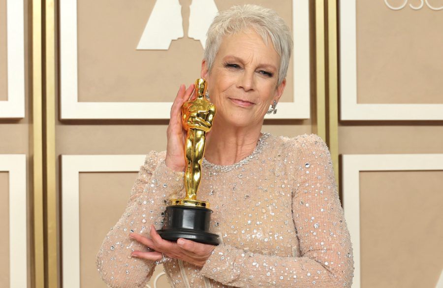 Jamie Lee Curtis winner of the Best Supporting Actress award 95th Oscars - Getty BangShowbiz