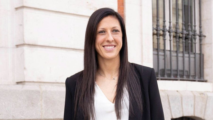 Jennifer Hermoso wurde nach dem Gewinn der Weltmeisterschaft von Luis Rubiales auf den Mund geküsst. (stk/spot)