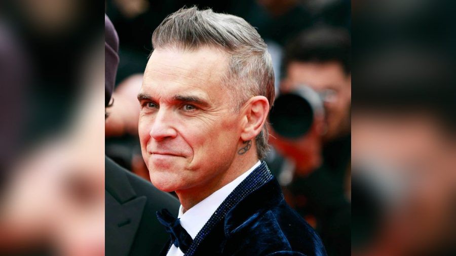 Robbie Williams hat keine Angst vor Schönheitseingriffen. (the/spot)