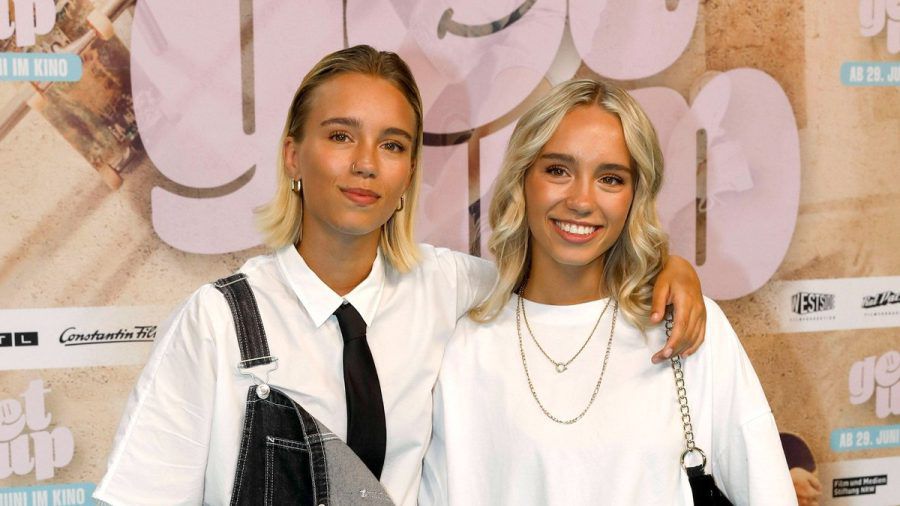 Sind alt genug für ein Leben nach TikTok: Lena und Lisa Mantler. (tj/spot)