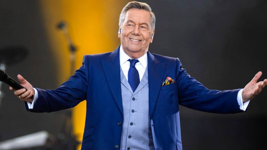 Roland Kaiser geht 2024 auf Tour. (jom/spot)