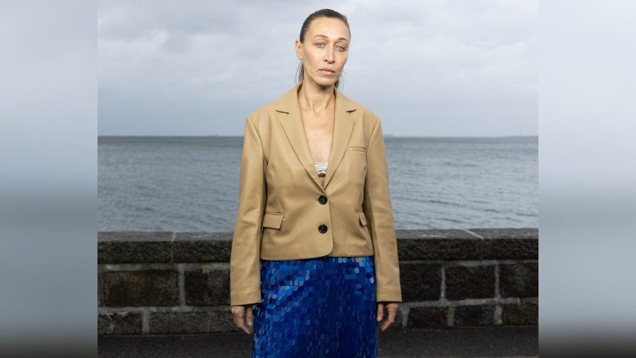 Alana Hadid hat im Rahmen der Kopenhagen Fashion Week die Show des Labels Saks Potts eröffnet. (the/spot)