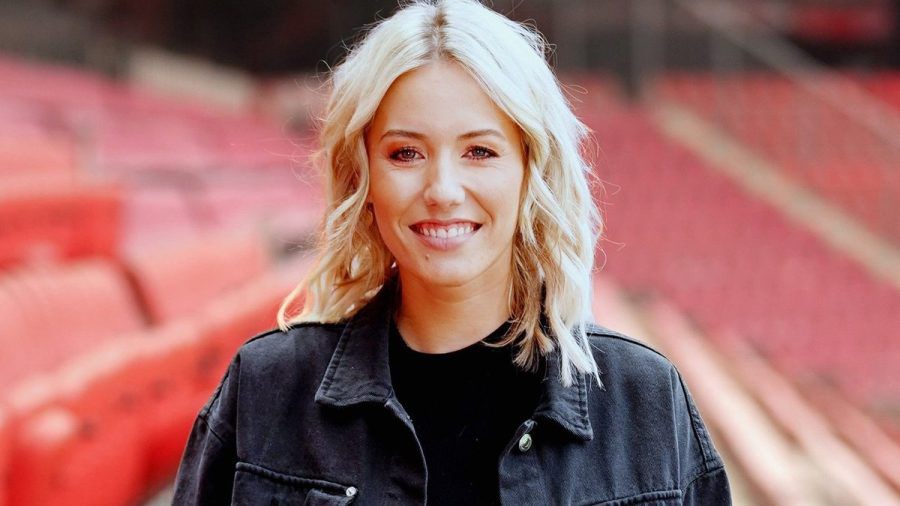 Nach zwei Monaten Babypause zurück im TV: Sport-Moderatorin Laura Papendick. (sb/spot)