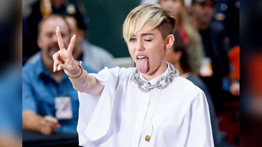 Sängerin Miley Cyrus war bereits als Kind ein Megastar, verdiente Millionen. (sb/spot)