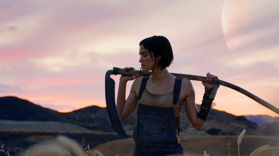 Sofia Boutella spielt in "Rebel Moon" die Kriegerin Kora. (lau/spot)