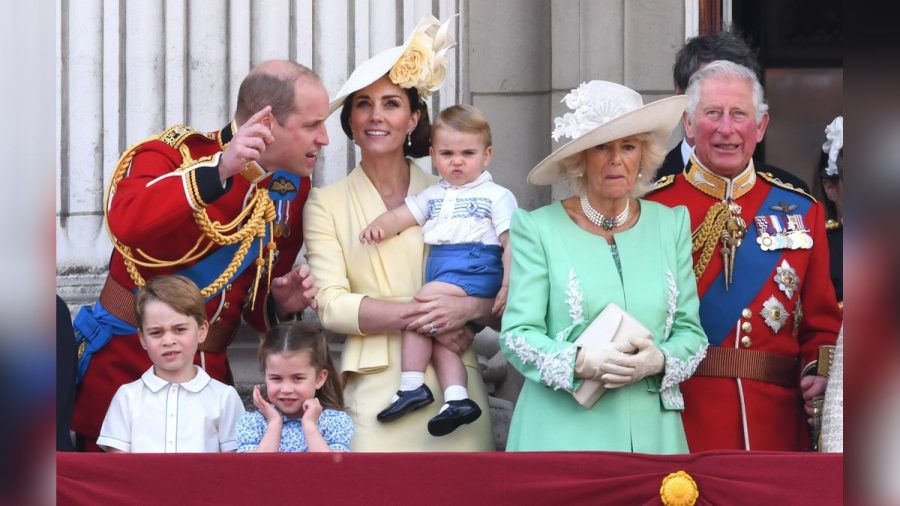 König Charles III. (r.) hat die militärischen Titel seine Familie neu geordnet. (dr/spot)