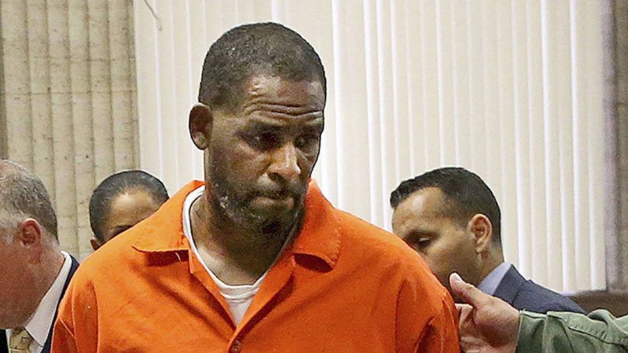 R. Kelly wird die nächsten drei Jahrzehnte im Gefängnis verbringen. (stk/spot)