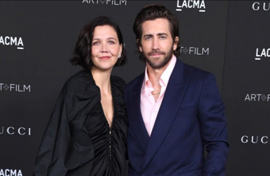 Maggie Gyllenhaal and Jake Gyllenhaal at LACMA Gala Nov 2021 - Getty BangShowbiz