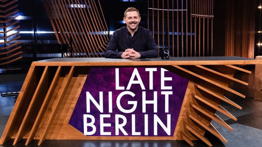Klaas Heufer-Umlauf freut sich auf das Comeback seiner Show "Late Night Berlin". (eee/spot)