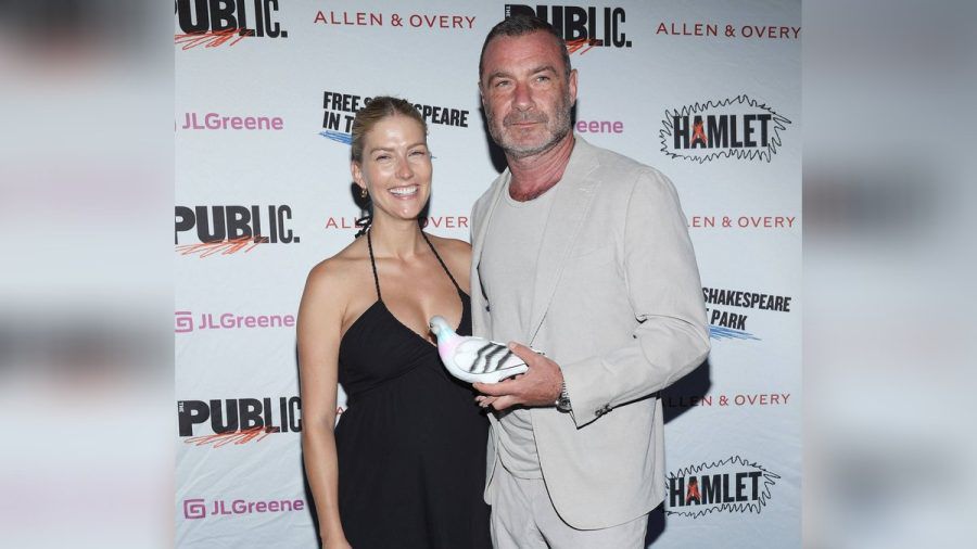 Liev Schreiber und Taylor Neisen haben ihr erstes gemeinsames Kind zur Welt gebracht. (dr/spot)