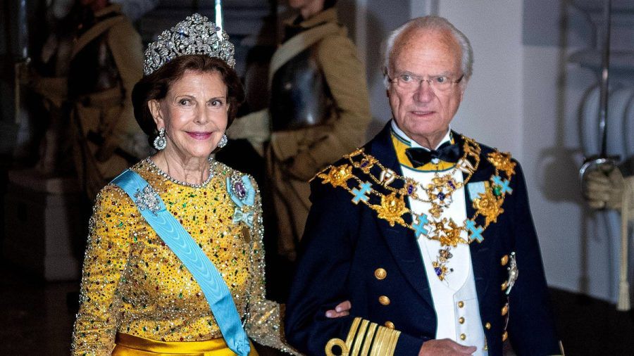 Carl XVI. Gustaf und Silvia von Schweden bei einem Auftritt im Rahmen des Thronjubiläums. (hub/spot)