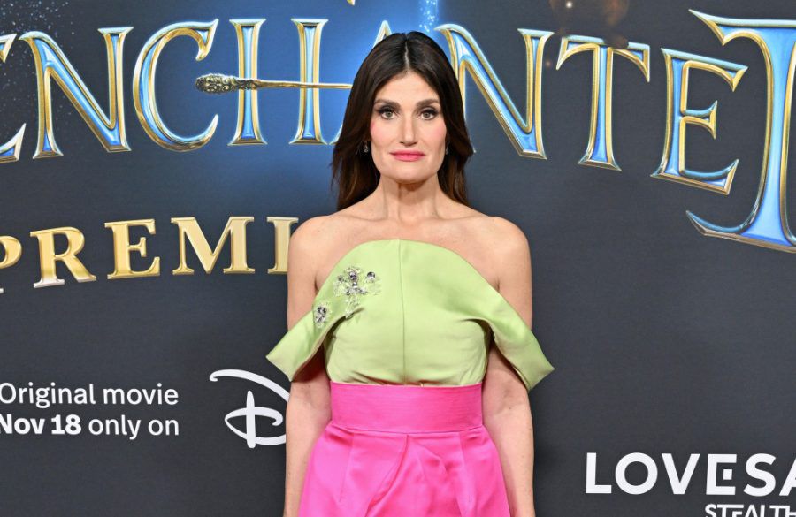 Idina Menzel - Disenchanted premiere - Novmber 2022 - CA - Getty BangShowbiz