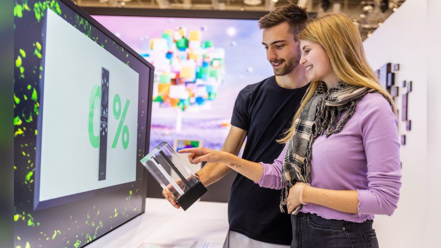 Auf der IFA in Berlin können Besucherinnen und Besucher sich von den neuesten Innovationen ein Bild machen. (elm/spot)