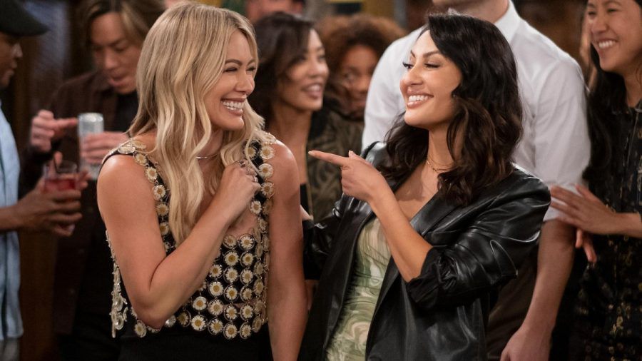 Hilary Duff (l.) spielte im Serienableger zu "How I Met Your Mother" eine New Yorkerin auf der Suche nach der großen Liebe. (lau/spot)