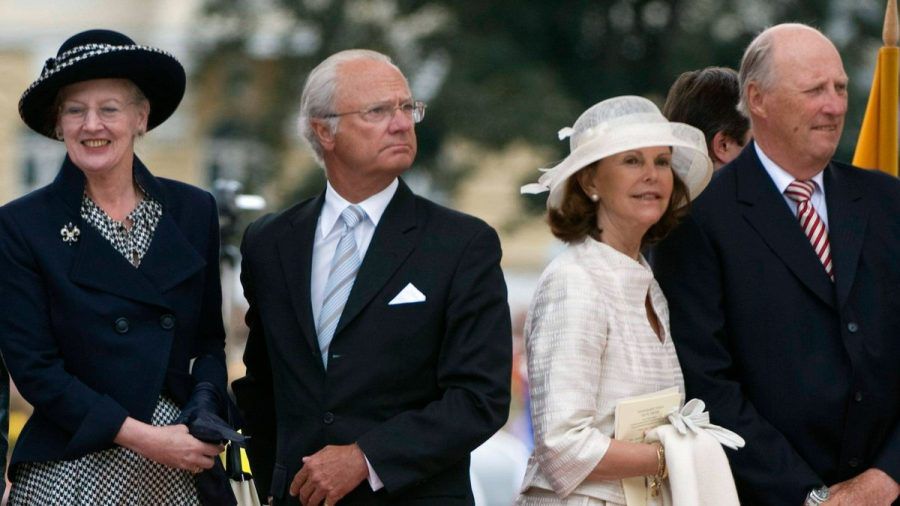 Enge Verbundenheit: Das schwedische Königspaar Carl Gustaf und Silvia (Mitte) mit Königin Margrethe von Dänemark und König Harald von Norwegen. (ili/spot)