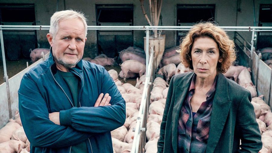 Das "Tatort"-Team Moritz Eisner (Harald Krassnitzer) und Bibi Fellner (Adele Neuhauser) hat wieder tierisch viel zu ermitteln. (tj/spot)