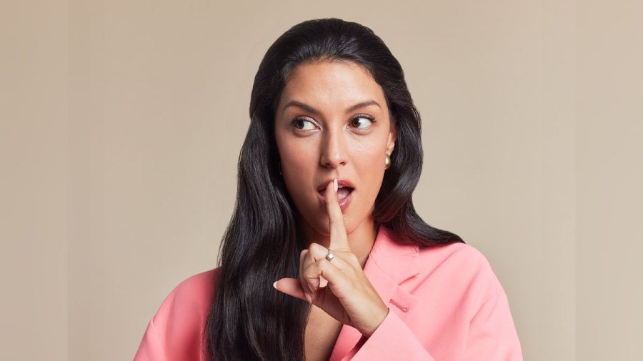 Rebecca Mir arbeitet erfolgreich als Model und Moderatorin. (obr/spot)