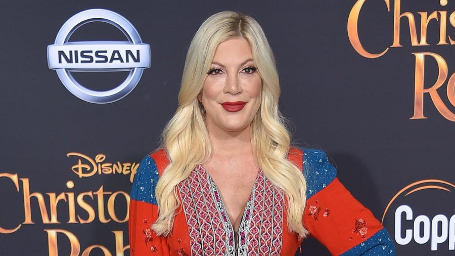 Wegen eines Polizeieinsatzes in Los Angeles hat Tori Spelling ihr Zuhause vorübergehend verlassen müssen. (wue/spot)
