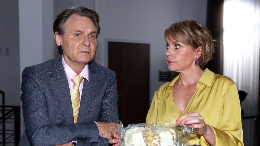 "GZSZ": Yvonne und Gerner bemühen sich um eine Wiederannäherung. (cg/spot)