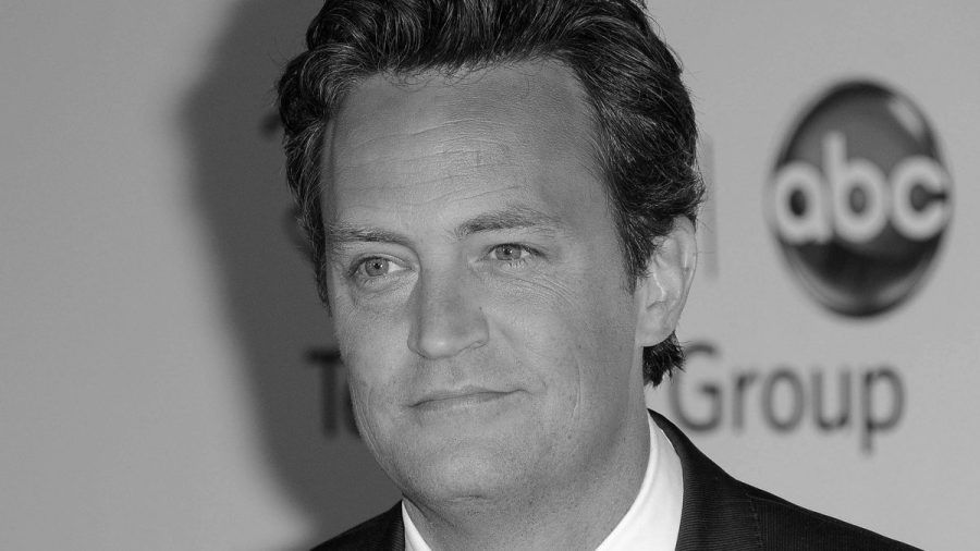 Tragisch: "Friends"-Schauspieler Matthew Perry wurde tot im Whirlpool seines Hauses gefunden. (ae/spot)