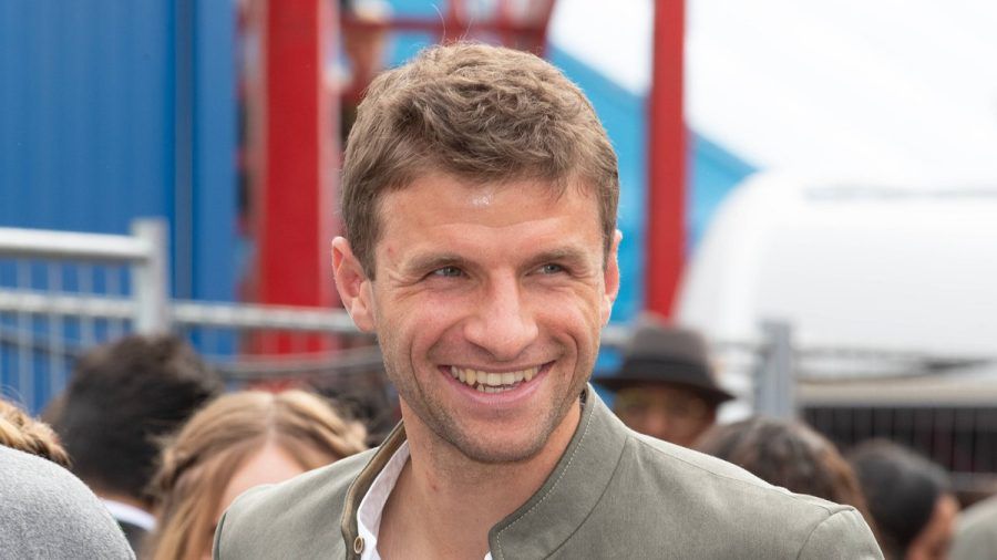 Bayern-Star Thomas Müller hat es nicht eilig mit Nachwuchs. (stk/spot)