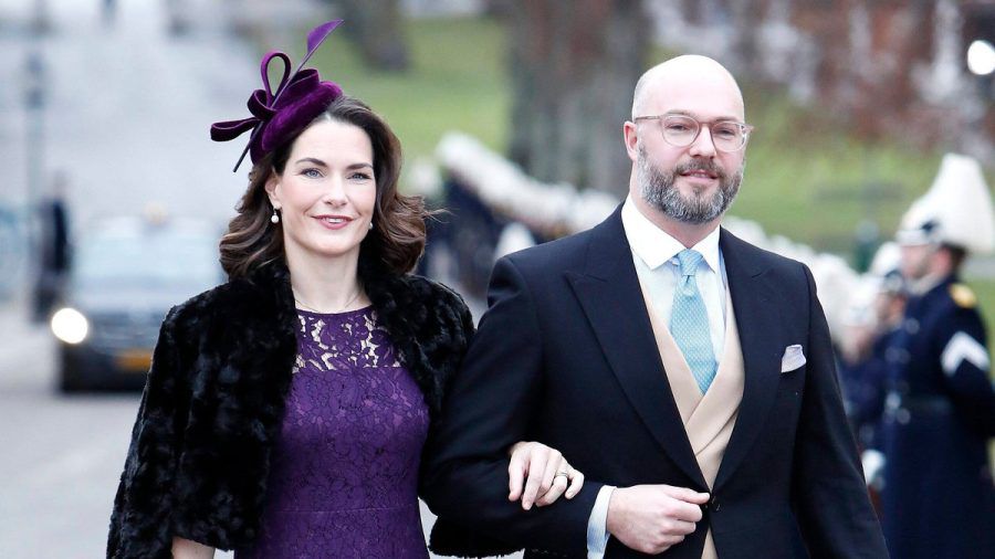 Emma und Oscar Magnuson gehörten bei königlichen Familienfeiern dazu. Das Foto zeigt sie bei der Taufe von Prinz Gabriel im Jahr 2017. (ae/spot)