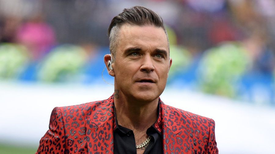 Robbie Williams hat dank eines Appetitzüglers mehr als zehn Kilogramm abgespeckt. (ae/spot)