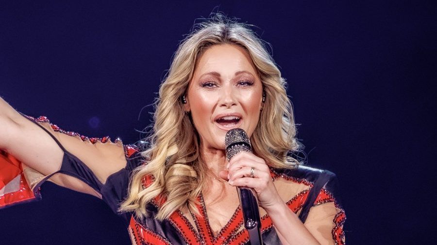 Helene Fischer hat die anstrengende Stadion-Tour hinter sich gebracht. (ili/spot)