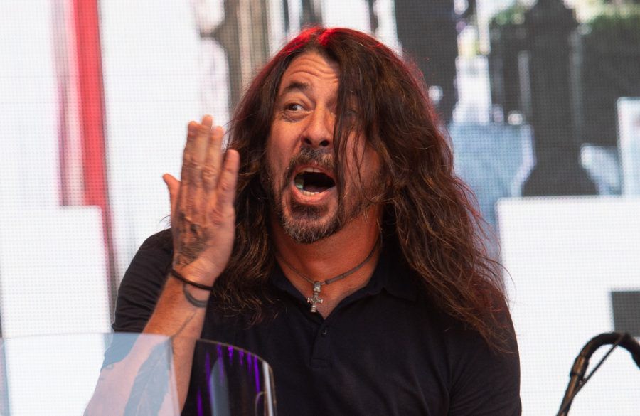 Dave Grohl performs with The Pretenders at Glastonbury June 2023 Avalon BangShowbiz